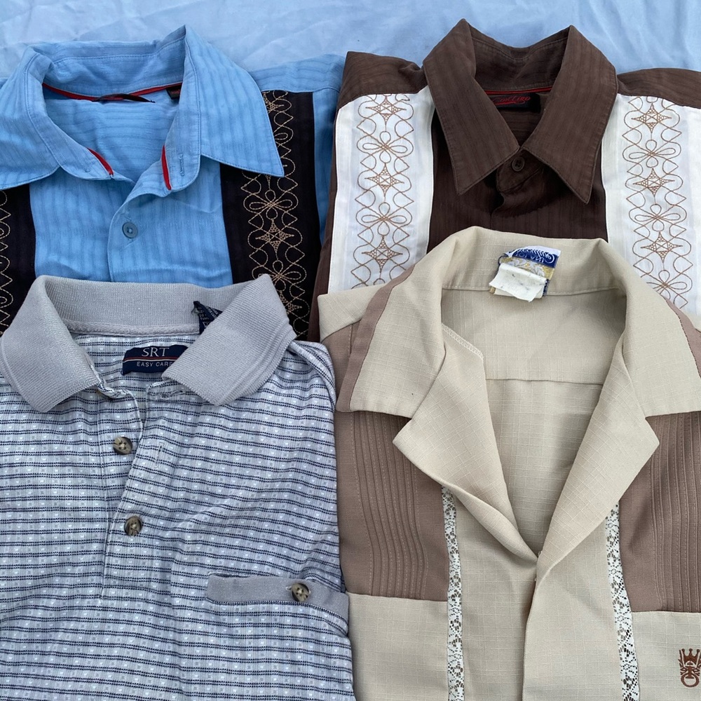 4 Men’s Short Sleeve Button Down shirts